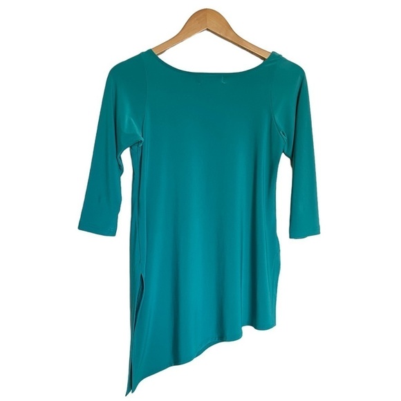 Sympli Focus Asymmetric Cutout Tunic Top 4 - Picture 9 of 9